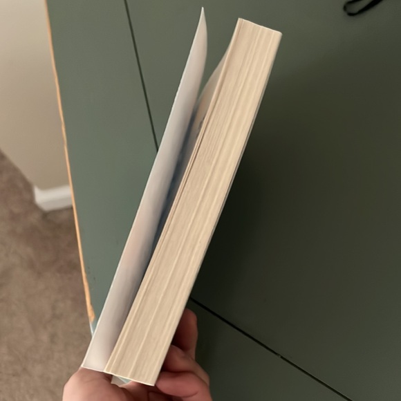 It starts with us paperback - Picture 4 of 4